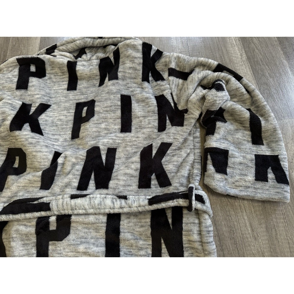 Victoria's‎ Secret PINK Robe Gray Black Logo Plush Tie Waist Cozy M/L - Picture 13 of 15